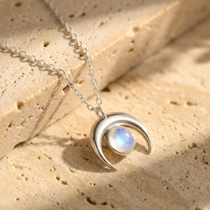 "Crescent Moon" Necklace in Moonstone