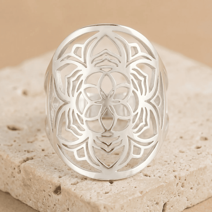 Adjustable Ring "Mandala Flower"
