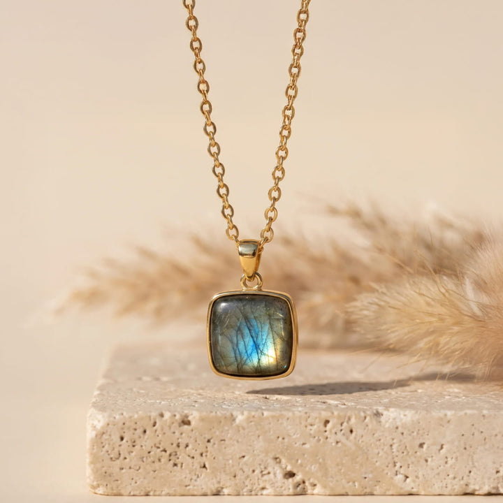 "Reflections of Light" Labradorite Pendant