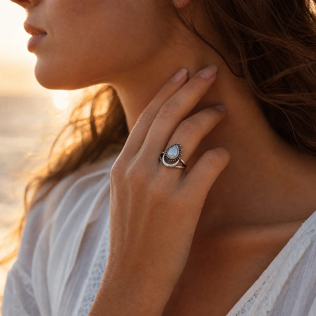 "Intuitive Moon" Ring in Moonstone