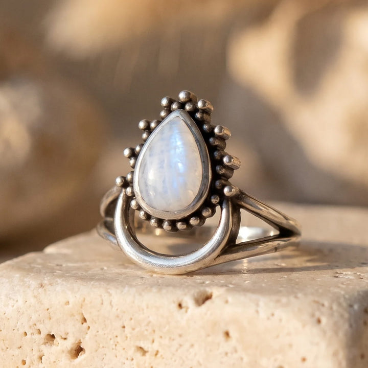 "Intuitive Moon" Ring in Moonstone