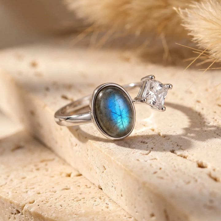 "Intuitive Elegance" Ring in Labradorite and Zircon