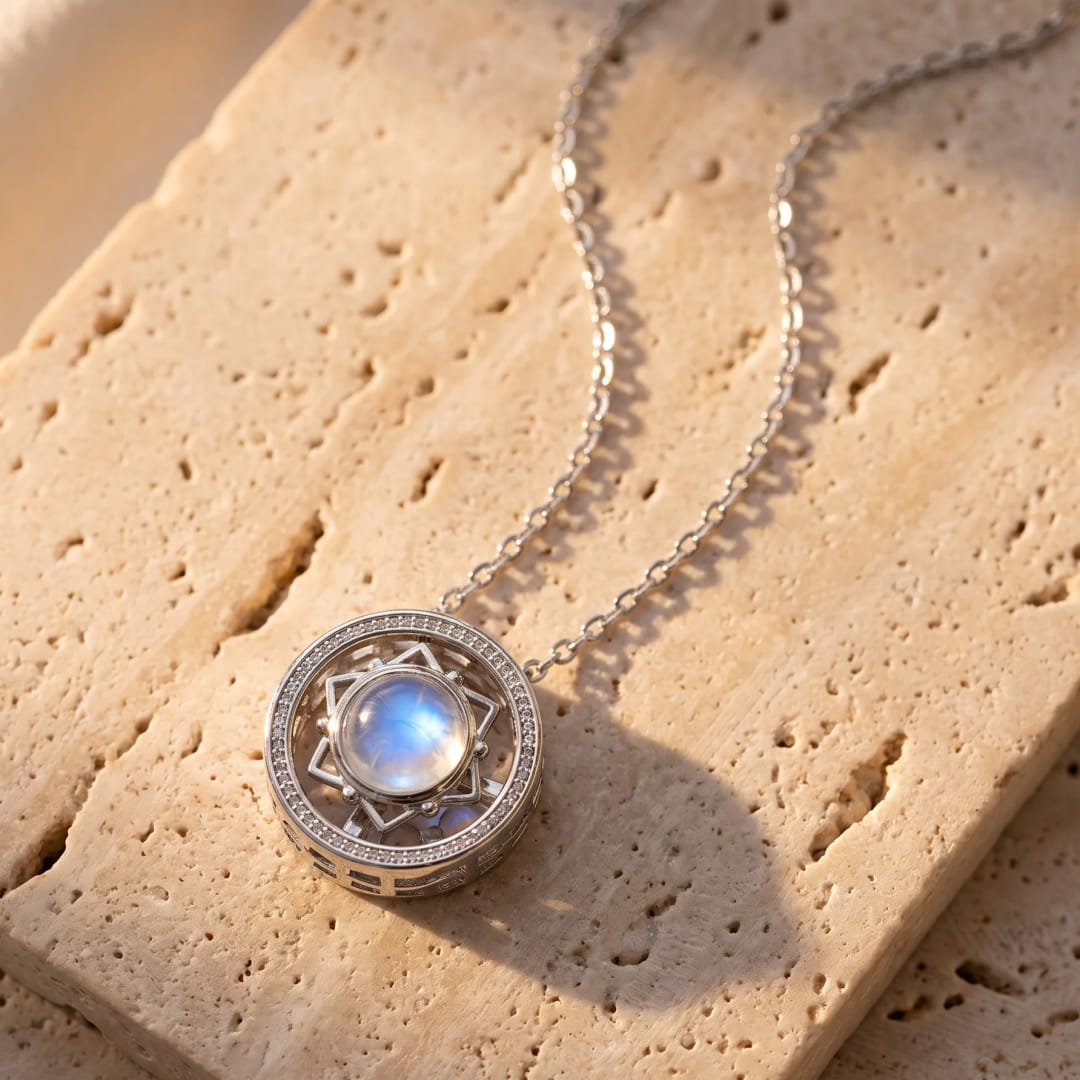 Rotating Pendant "Sweetness of Emotions" in Moonstone