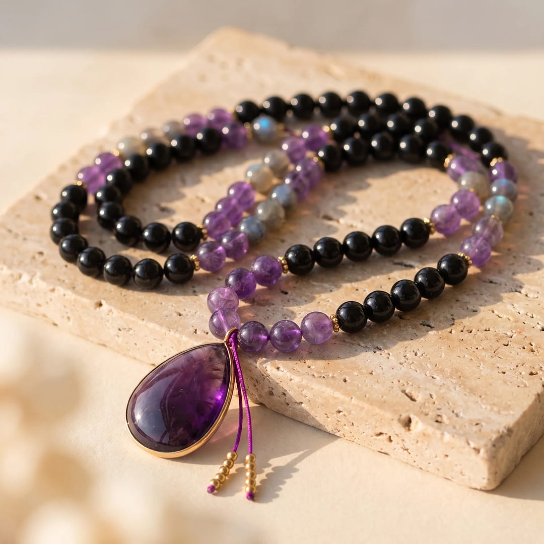 Mala Necklace "Inner Guardian" in Natural Stones