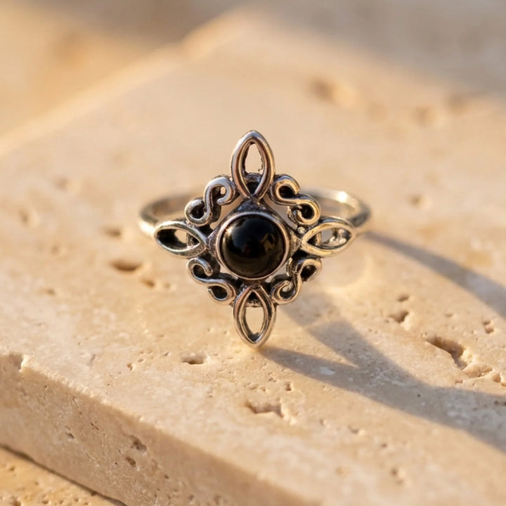 "Adjustable Ring 'Mystical Energy' - Witch's Knot & Obsidian