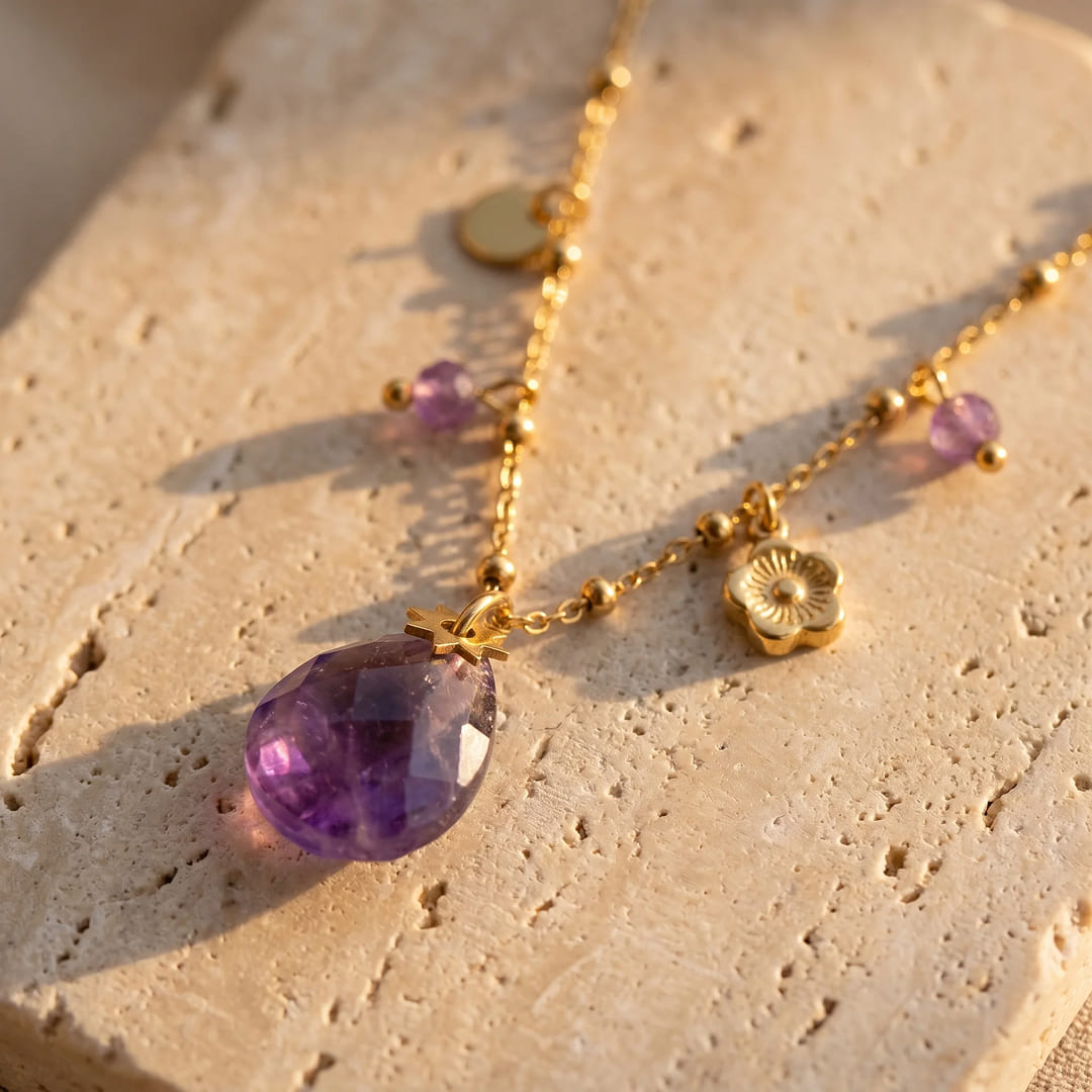 Ombeline Necklace in Amethyst