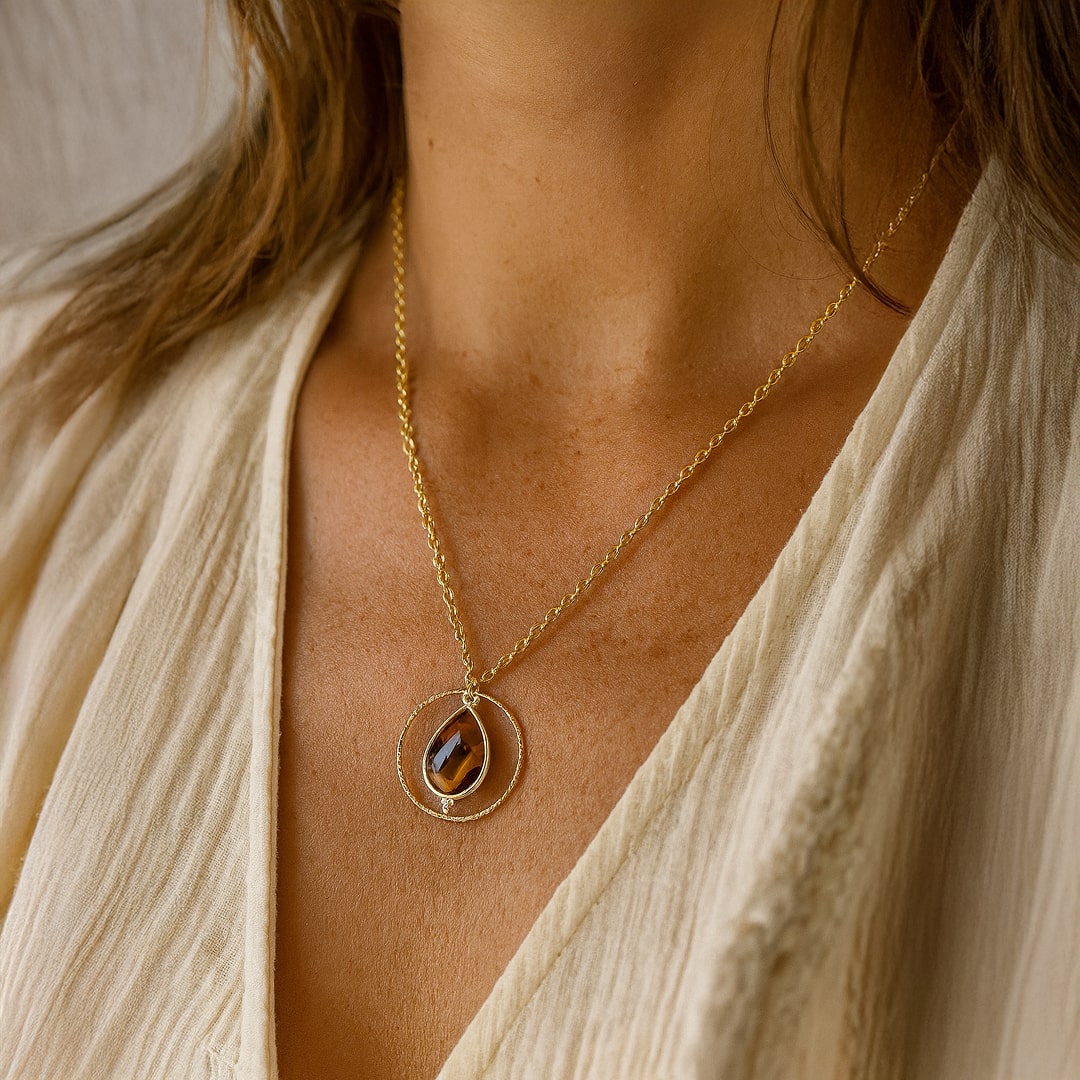 "Protective Circle" Necklace in Tiger's Eye