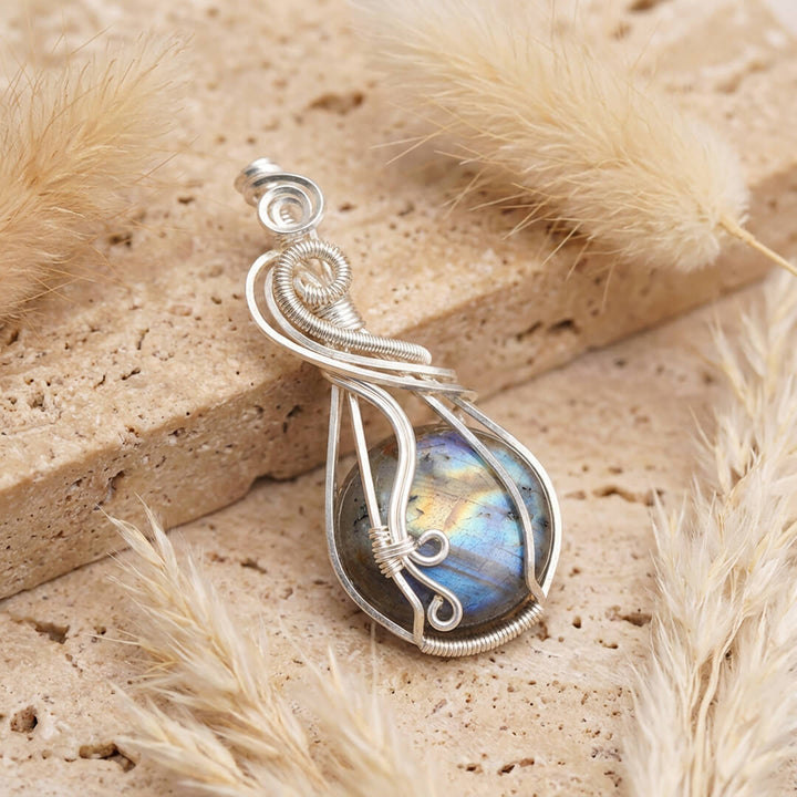"Celestial Eye" Pendant in Labradorite
