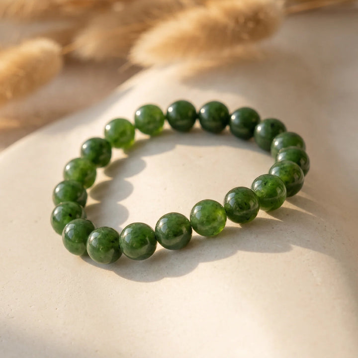 "Dhara" Bracelet in Nephrite Jade