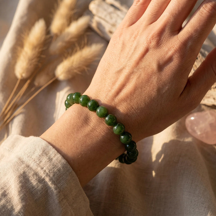 "Dhara" Bracelet in Nephrite Jade