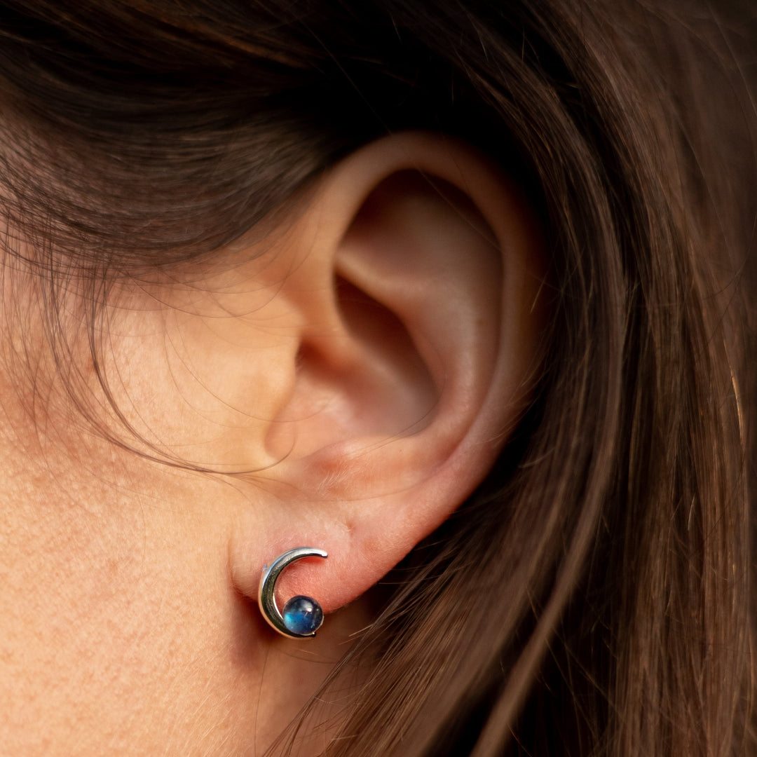 "Luna Star" Earrings in Labradorite & Silver Metal