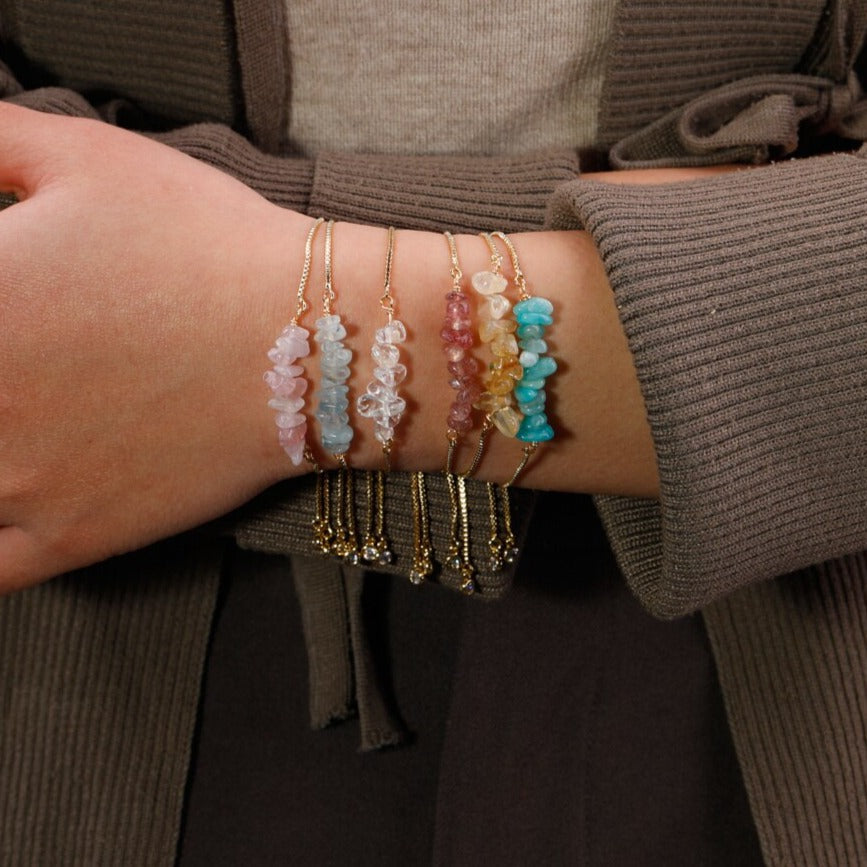 Fine Bracelet in Irregular Stones