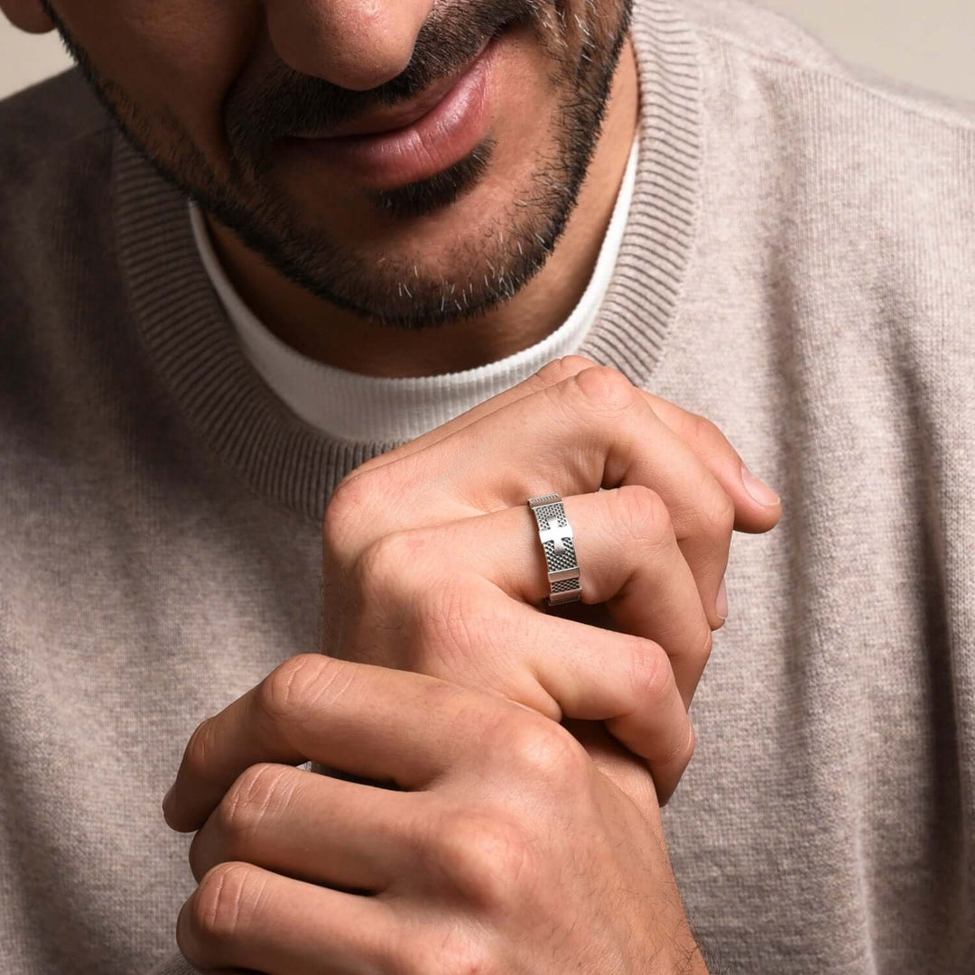 CRUCIFIX - ROSARY RING - SILVER