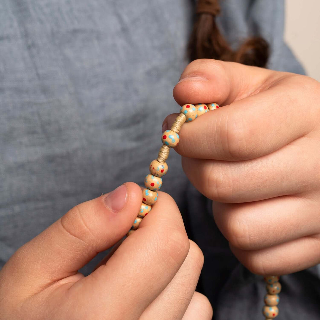 KINDER ROSARY - NATURAL WOOD