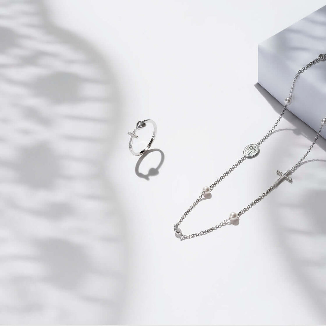MIRACULOUS CROSS - PEARL AND CRYSTAL NECKLACE - SILVER